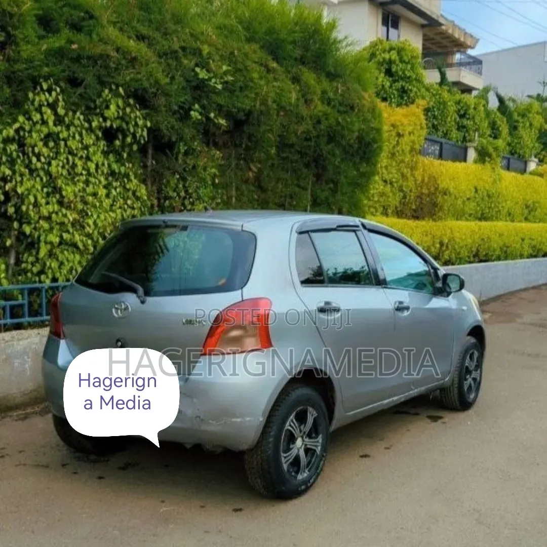 Toyota Yaris 2007 Silver
