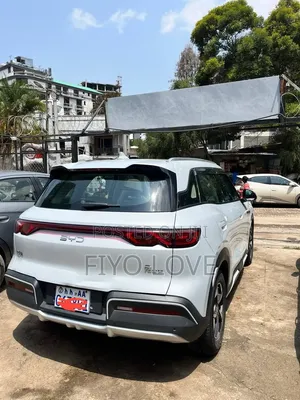 BYD Yuan Up 2024 Silver