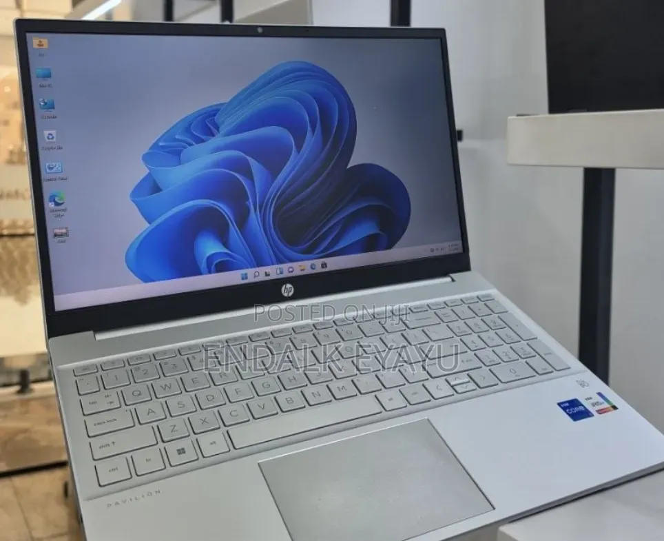 New Laptop HP Pavilion 14 16GB Intel Core i5 SSD 512GB