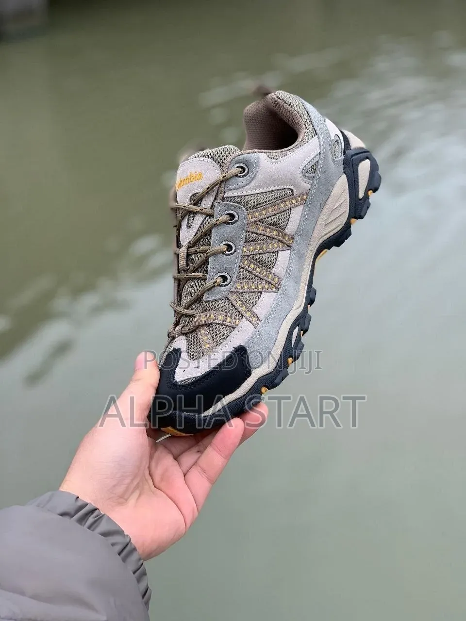 Colombia Water BJK Proof Hiking Shoes Made in Vietnam