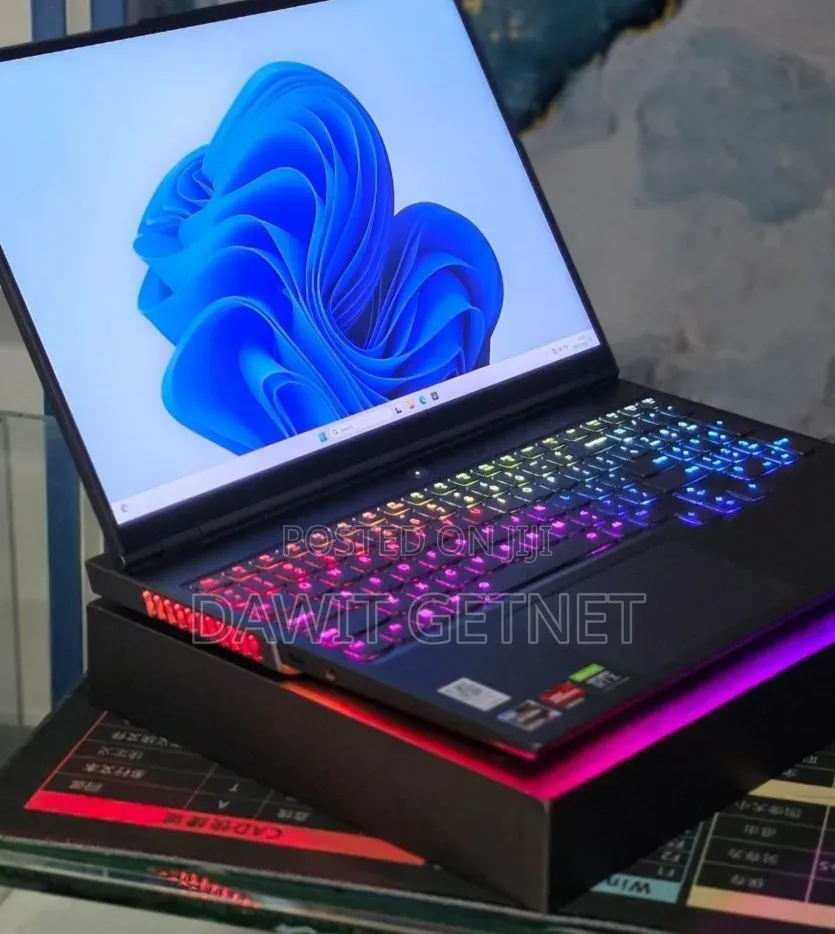 New Laptop Asus ROG Strix G15 32GB AMD Ryzen 9 SSD 1T