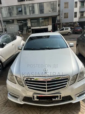 Mercedes-Benz C200 2013 Silver