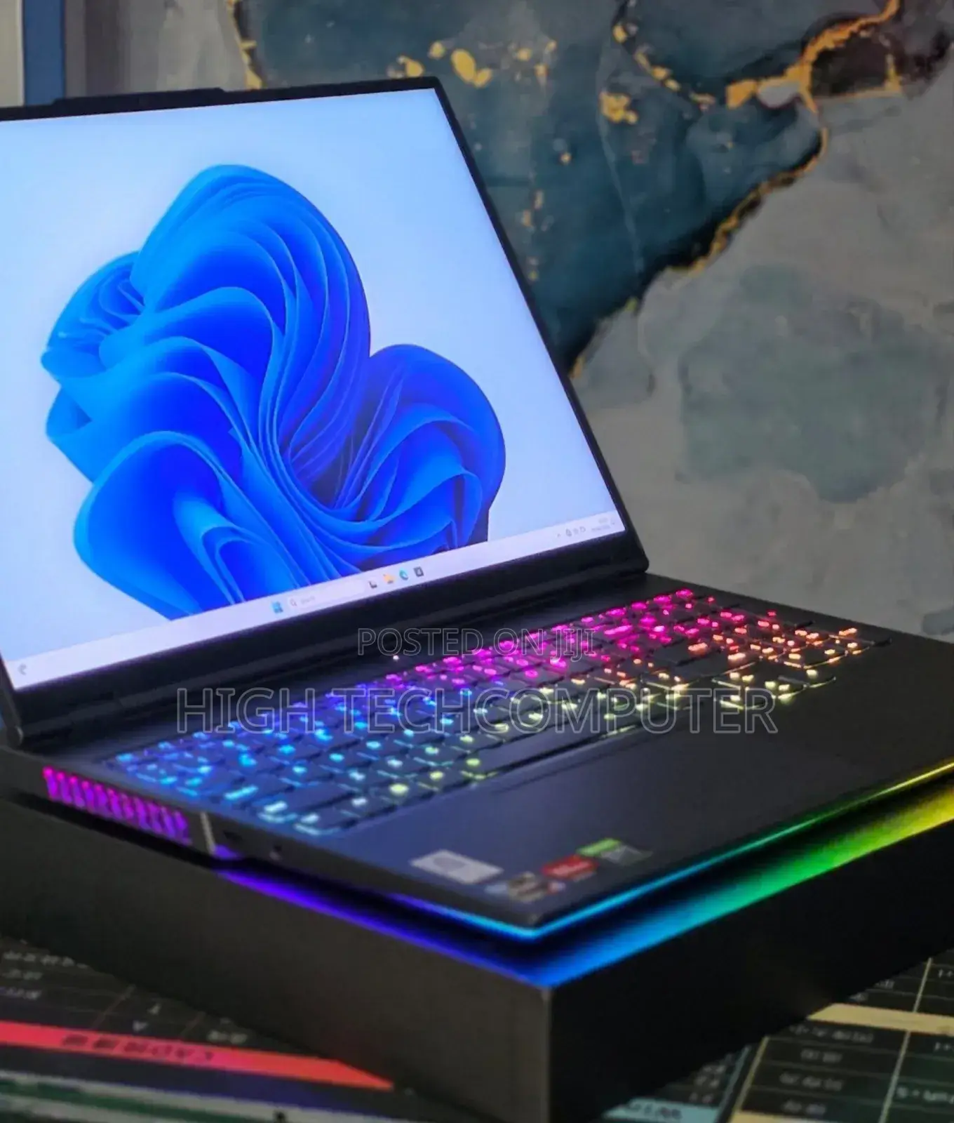 New Laptop Lenovo 16GB AMD Ryzen 9 SSD 1T