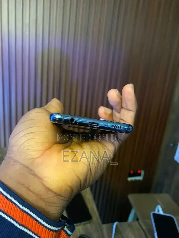 Samsung Galaxy S10e 128 GB Silver