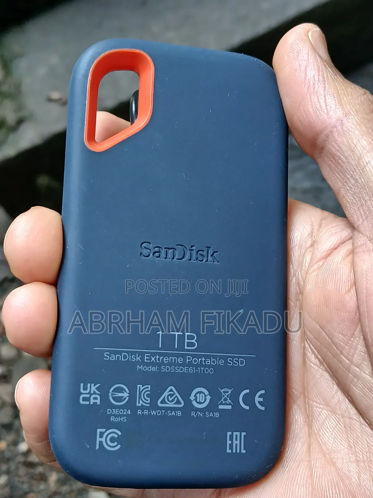 Sandisk 1TB Portable SSD 1050m/S
