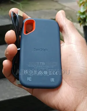 Sandisk 1TB Portable SSD 1050m/S