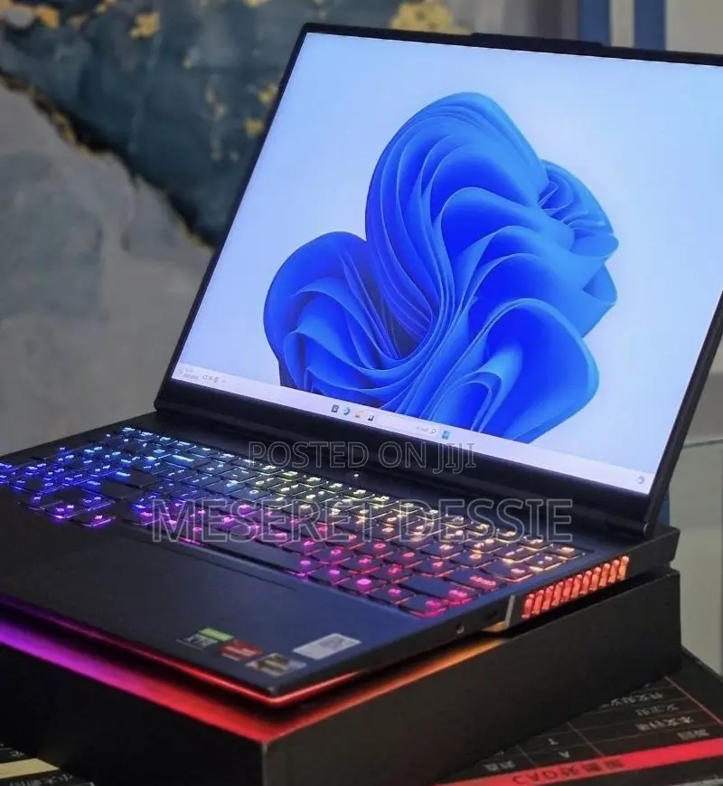 New Laptop Lenovo Legion 5 32GB AMD Ryzen 9 SSD 1T