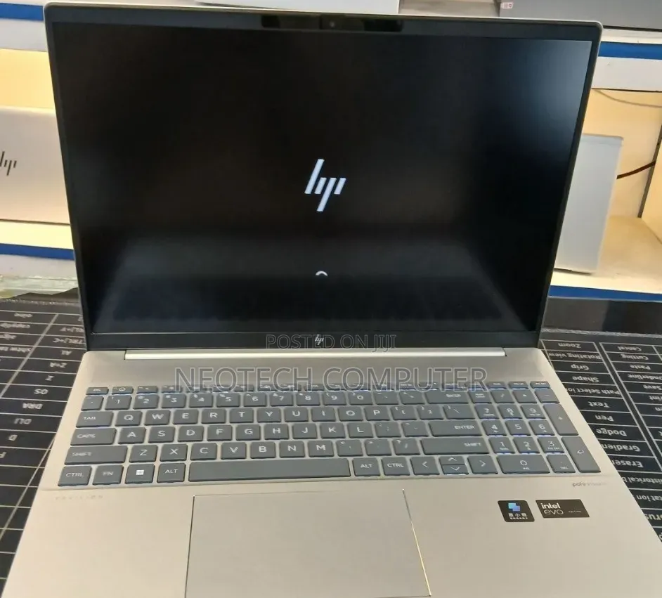 New Laptop HP Pavilion 15 32GB Intel Core Ultra 7 SSD 1T