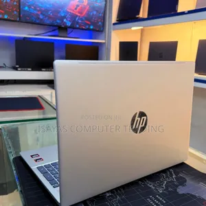 New Laptop HP Pavilion 15 16GB AMD Ryzen 7 SSD 1T