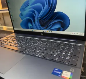 New Laptop HP Pavilion 11 16GB Intel Core i7 SSD 512GB