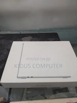 New Laptop Apple MacBook Air 2026 M5 16GB Apple M5 SSD 512GB