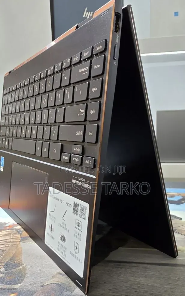 New Laptop Asus Zenbook 13 OLED 16GB Intel Core i7 SSD 512GB