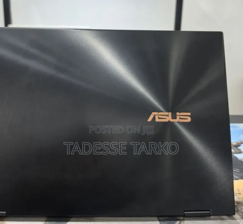 New Laptop Asus Zenbook 13 OLED 16GB Intel Core i7 SSD 512GB