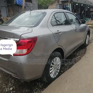 Suzuki Dzire 2022 Gray