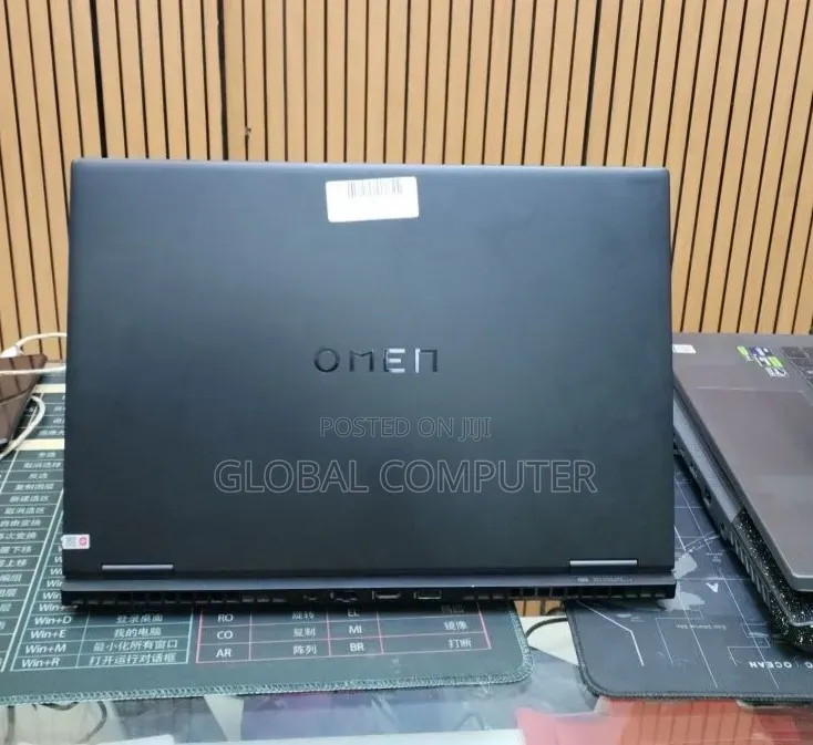 New Laptop HP Omen 16 16GB Intel Core i9 SSD 1T