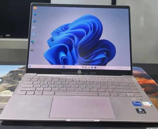 New Laptop HP Pavilion 14 16GB Intel Core i7 SSD 512GB