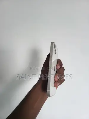 Apple iPhone 13 128 GB White