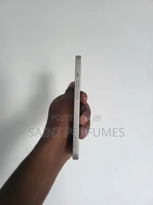 Apple iPhone 13 128 GB White