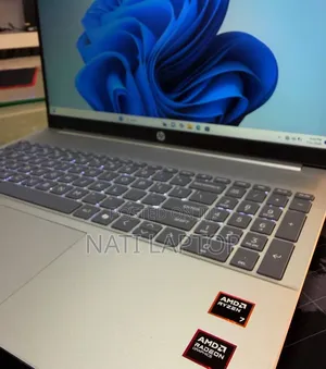 New Laptop HP Pavilion 15 16GB AMD Ryzen 7 SSD 1T