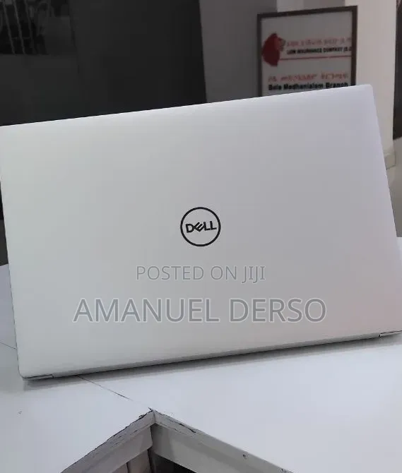 New Laptop Dell XPS 15 16GB Intel Core i7 SSD 512GB