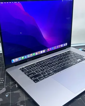 New Laptop Apple MacBook Pro 2019 32GB Intel Core i9 SSD 512GB