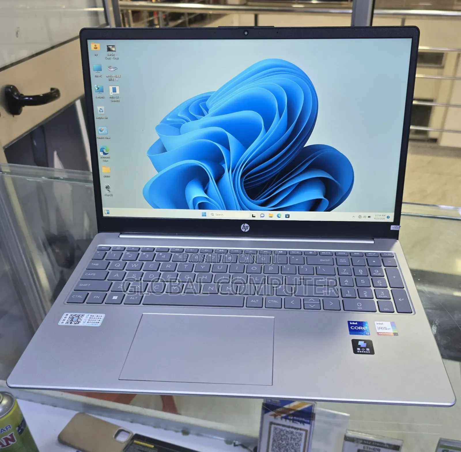 New Laptop HP Stream Notebook 16GB Intel Core i7 SSD 1T