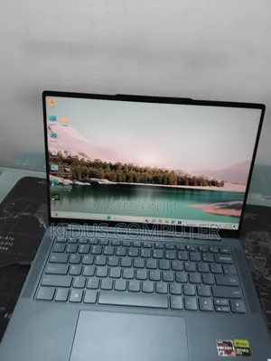 New Laptop Lenovo Yoga 7 15ITL5 16GB AMD Ryzen 7 SSD 512GB