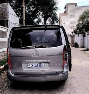 Hyundai Starex 2013 Silver