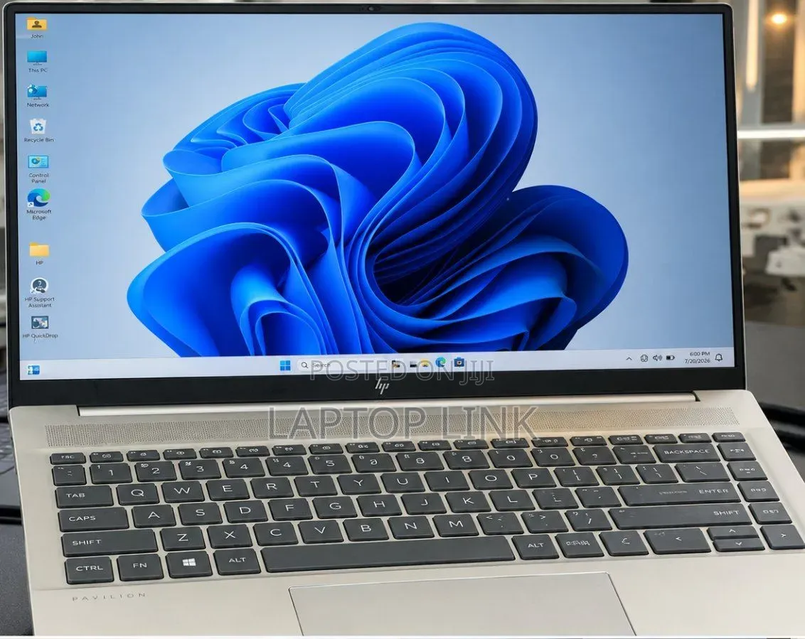 New Laptop HP Pavilion 15 16GB Intel Core Ultra 7 SSD 1T
