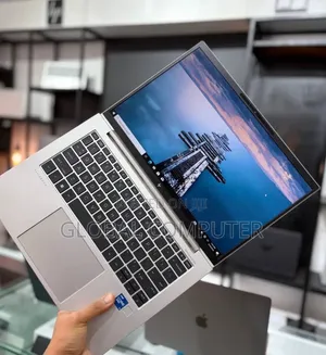 New Laptop HP EliteBook 840 G10 16GB Intel Core i5 SSD 512GB