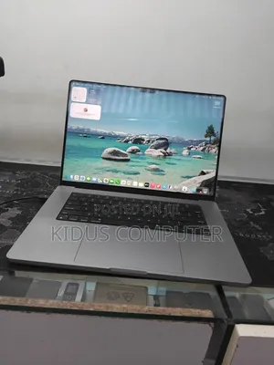 New Laptop Apple MacBook Pro 2021 M1 Max 32GB Apple M1 SSD 1T