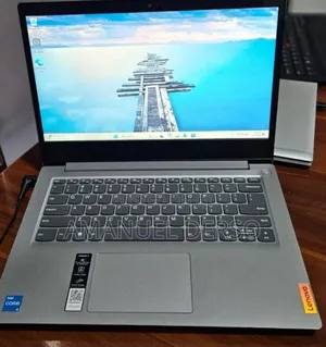 New Laptop Lenovo Legion 5 8GB Intel Core i3 SSD 256GB