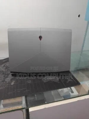New Laptop Alienware M17x R2 32GB Intel Core i7 SSD 512GB