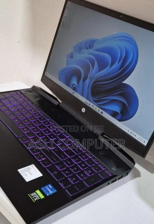 New Laptop HP Pavilion Power 15 16GB Intel Core i5 SSD 512GB