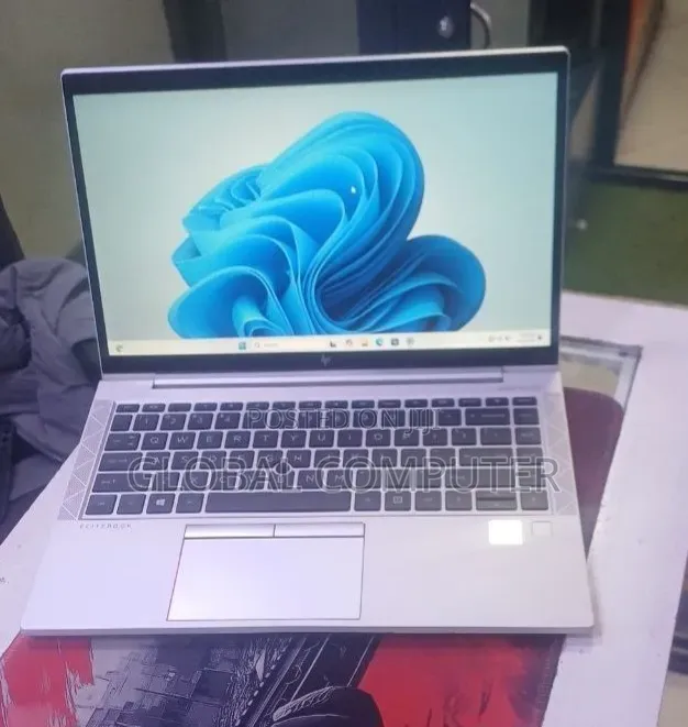 New Laptop HP EliteBook 840 G7 16GB Intel Core i7 SSD 512GB