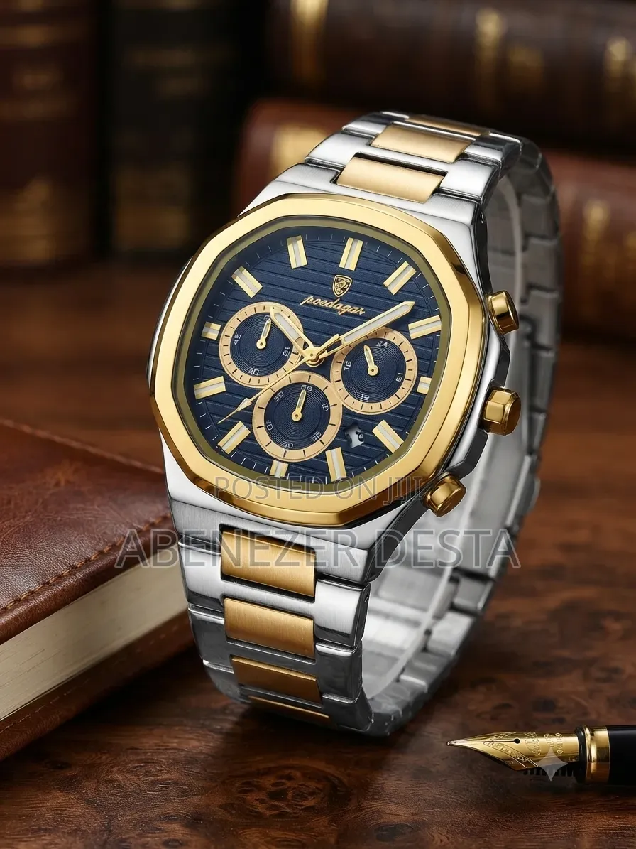 Poedagar 834 Luxury Quartz Watch for Men, Featuring a Gold and Silver