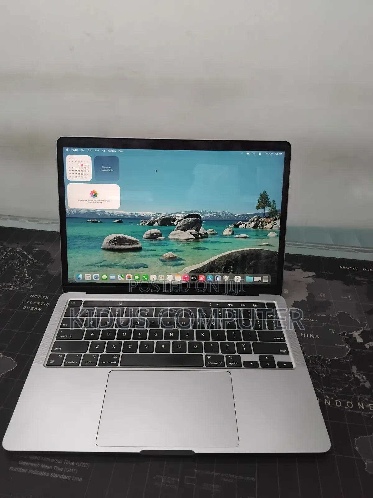 New Laptop Apple MacBook Pro 2022 M2 8GB Apple M2 SSD 512GB