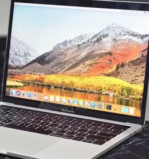 New Laptop Apple MacBook Pro 2019 16GB Intel Core i7 SSD 512GB