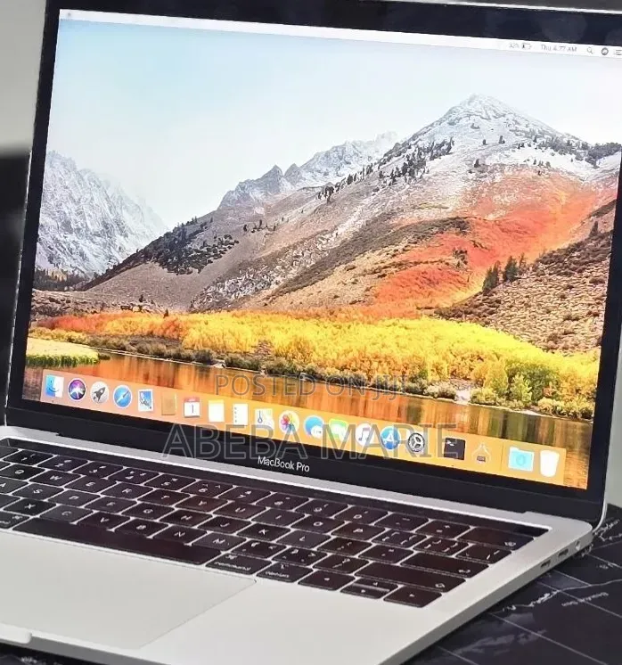 New Laptop Apple MacBook Pro 2019 16GB Intel Core i7 SSD 512GB