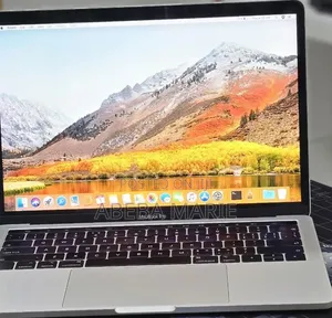 New Laptop Apple MacBook Pro 2019 16GB Intel Core i7 SSD 512GB