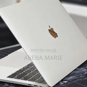 New Laptop Apple MacBook Pro 2019 16GB Intel Core i7 SSD 512GB