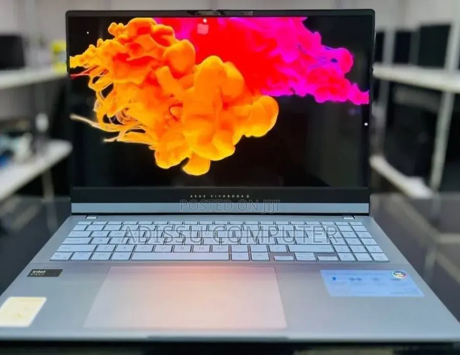 New Laptop Asus Vivobook 15 16GB Intel Core Ultra 7 SSD 512GB