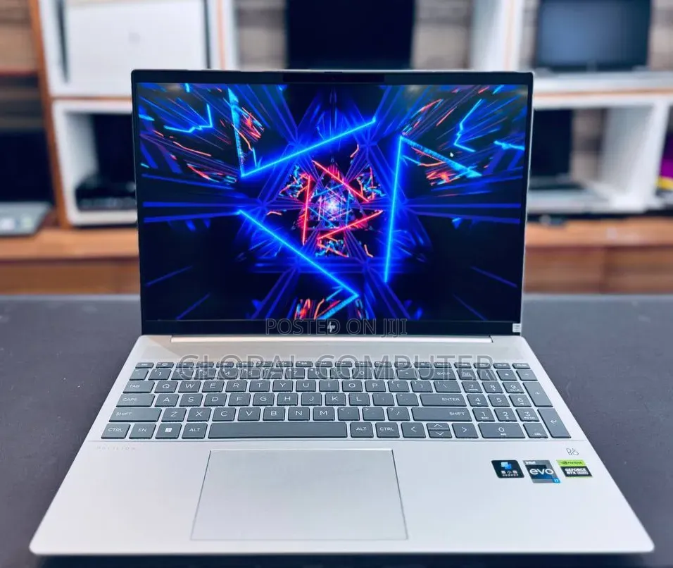 New Laptop HP Pavilion 14t 16GB Intel Core i7 SSD 1T