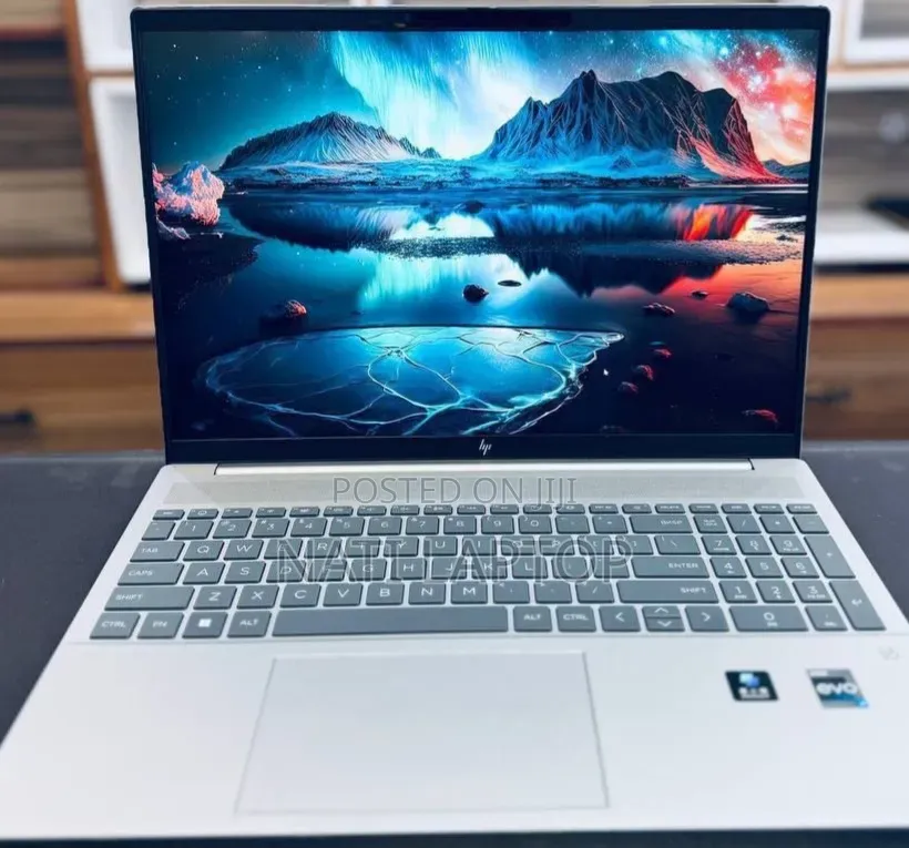 New Laptop HP Pavilion 15 16GB Intel Core i7 SSD 1T