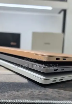 New Laptop Apple MacBook Air 2020 M1 8GB Apple M1 Pro SSD 256GB