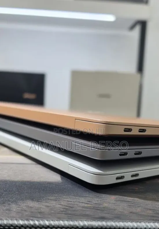 New Laptop Apple MacBook Air 2020 M1 8GB Apple M1 Pro SSD 256GB