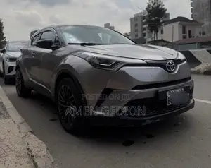 Toyota C-HR 2020 Silver