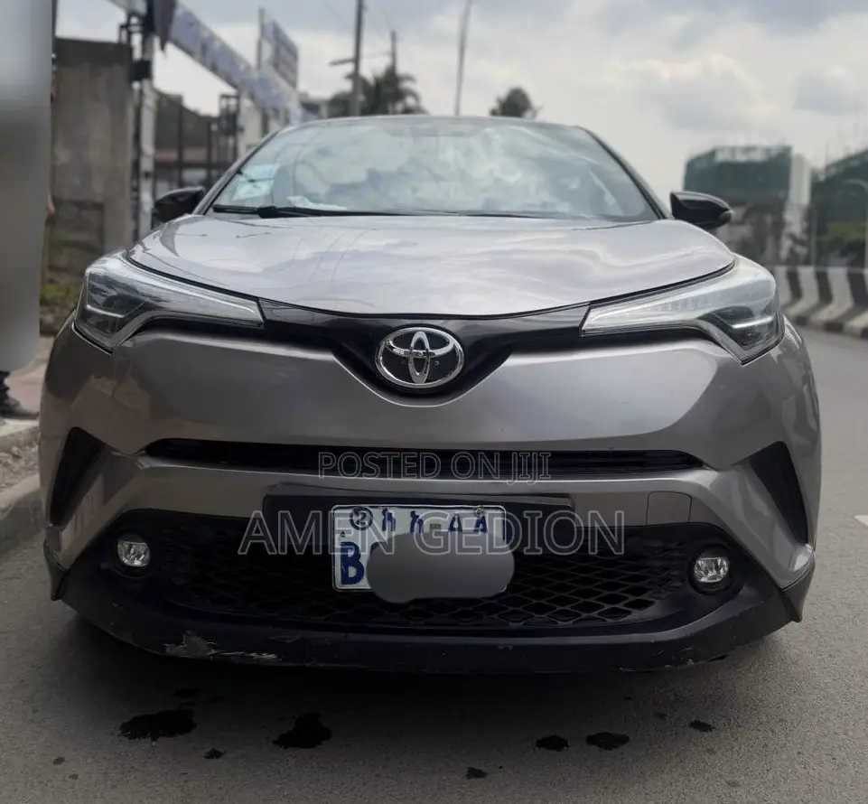 Toyota C-HR 2020 Silver