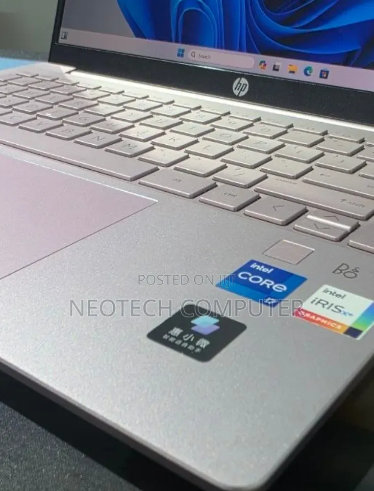New Laptop HP Pavilion 14 16GB Intel Core i7 SSD 512GB