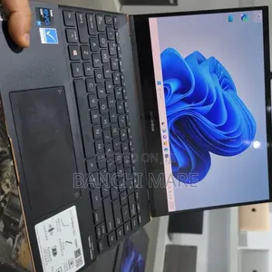 New Laptop Asus Zenbook 13 OLED 16GB Intel Core i7 SSD 512GB
